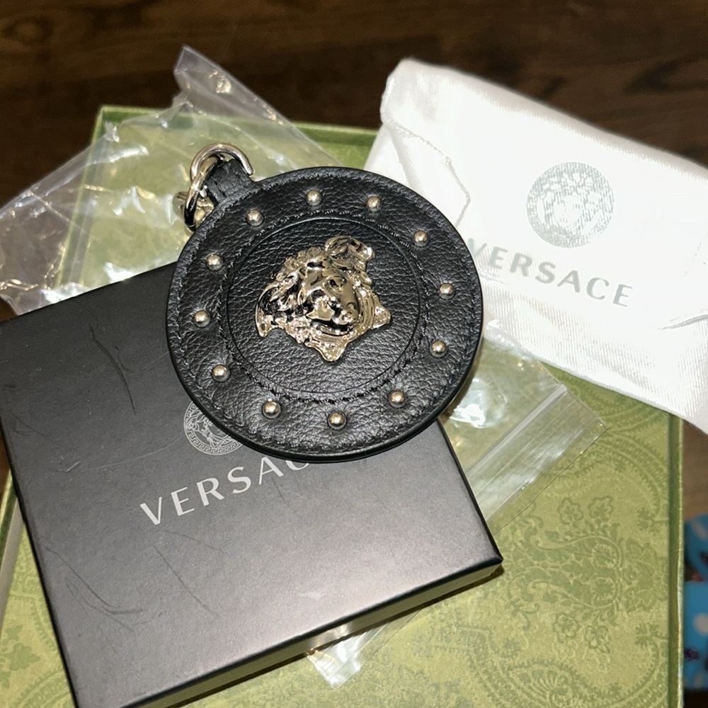 Versace key ring - Picture 5 of 5